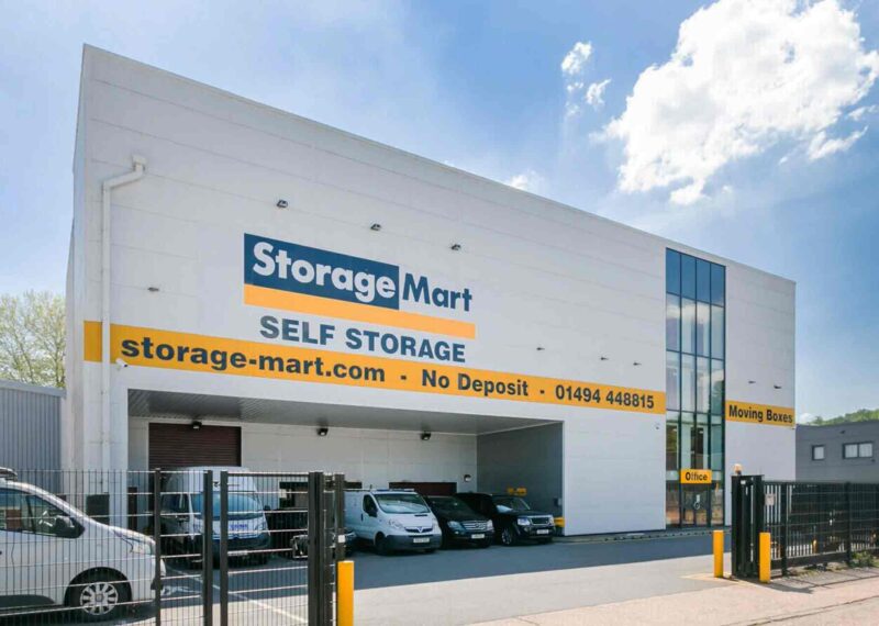 Featured image of StorageMart High Wycombe.