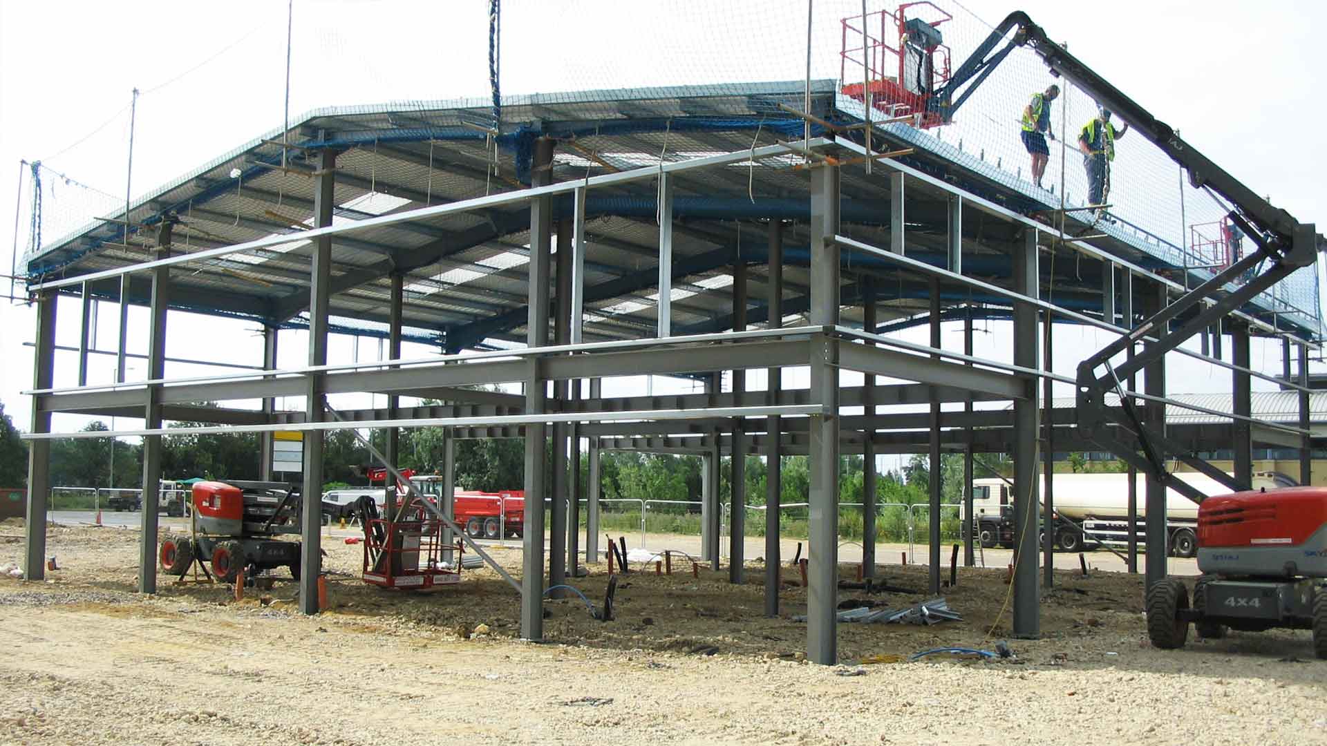 Commercial steel frame building under construction for Glenmore Business Park